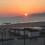아파트 Beachfront Large