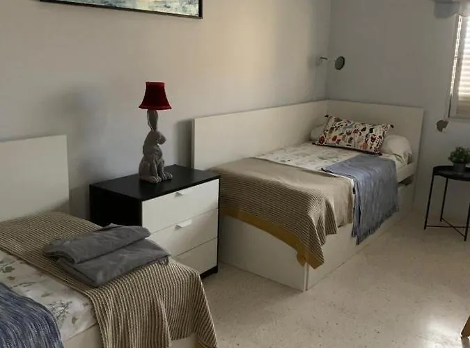 Διαμέρισμα Beachfront Large Ταρίφα