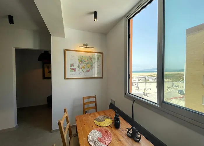 Beachfront Large Apartamento *